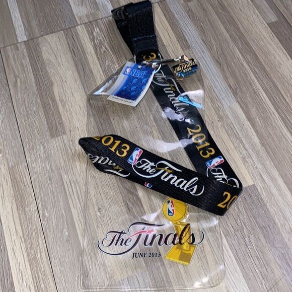 NBA basketball finals lanyard and ticket vip pass holder and pin collectible - Picture 5 of 6